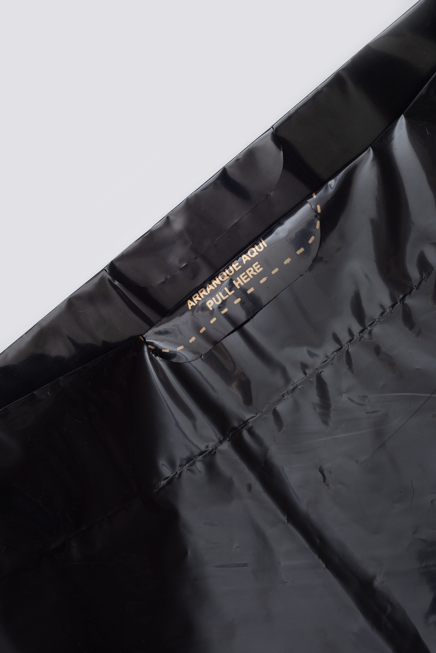 Polietileno asa retr&aacute;ctil francesa - variante 6